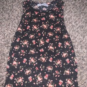 Floral sleeveless top